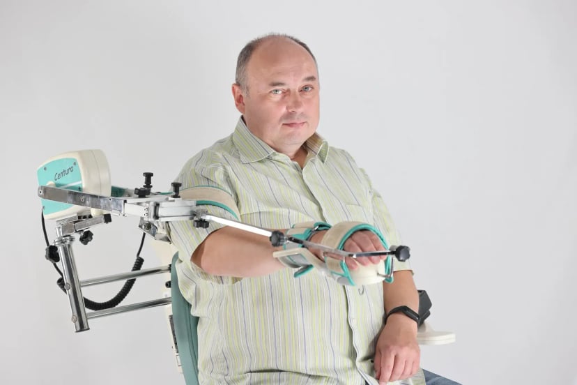 Оборудование для двигательной реабилитации | Клинический Институт Мозга